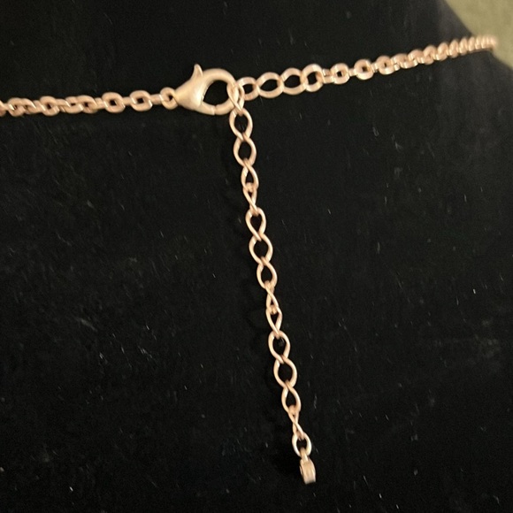 Gold and Cream Beaded Necklace with Distinctive Pendant - Picture 13 of 13